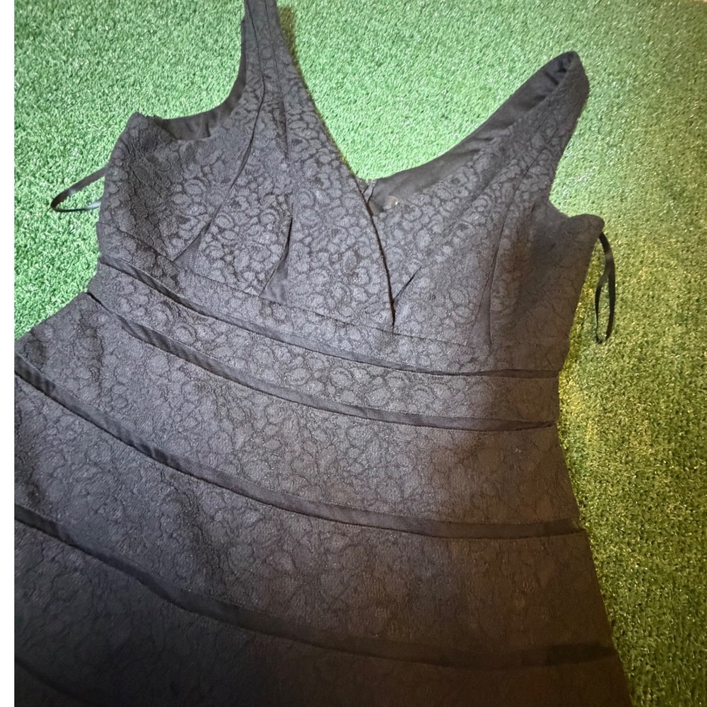 Black Lace Tiered Sleeveless V-Neck Cocktail Dress A-Line Bandage Style - Picture 2 of 11